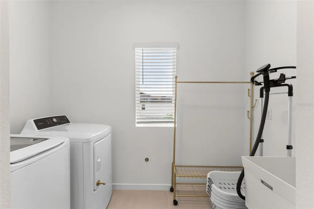 11490 Calusa Trails Way Riverview FL 33569
