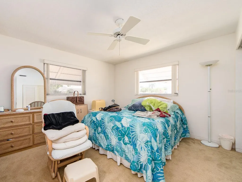 14245 93rd Avenue Seminole FL 33776