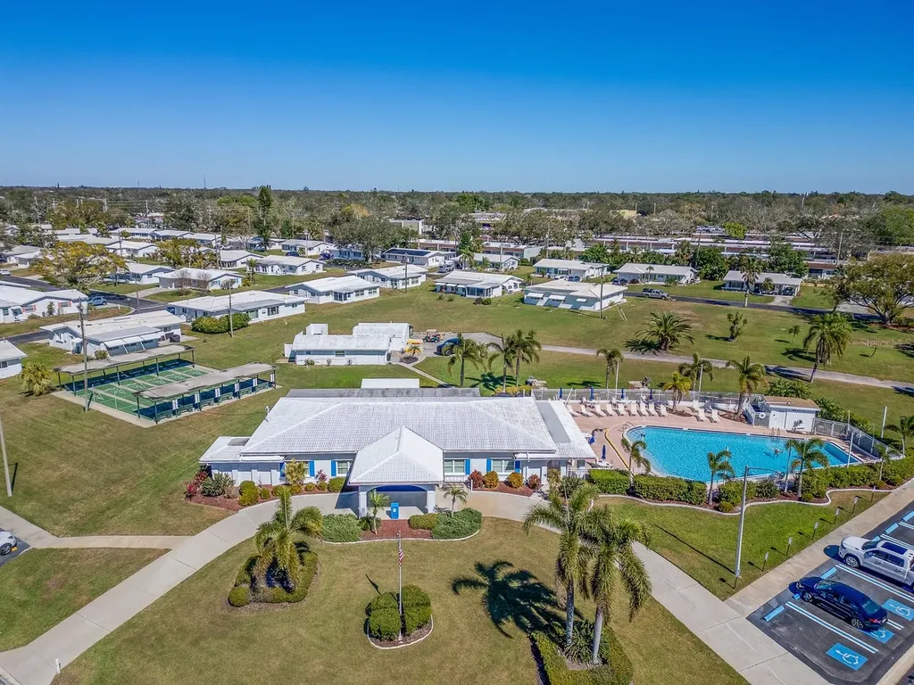 14245 93rd Avenue Seminole FL 33776