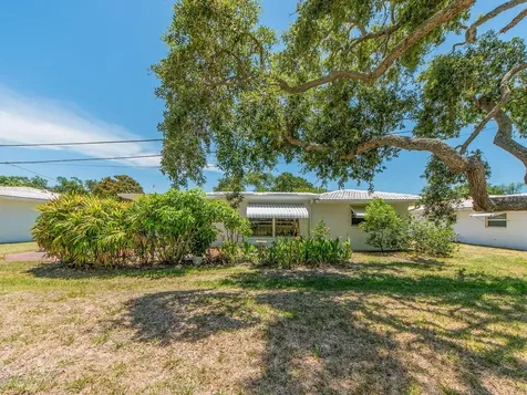 14245 93rd Avenue Seminole FL 33776