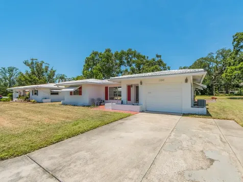 14245 93rd Avenue Seminole FL 33776