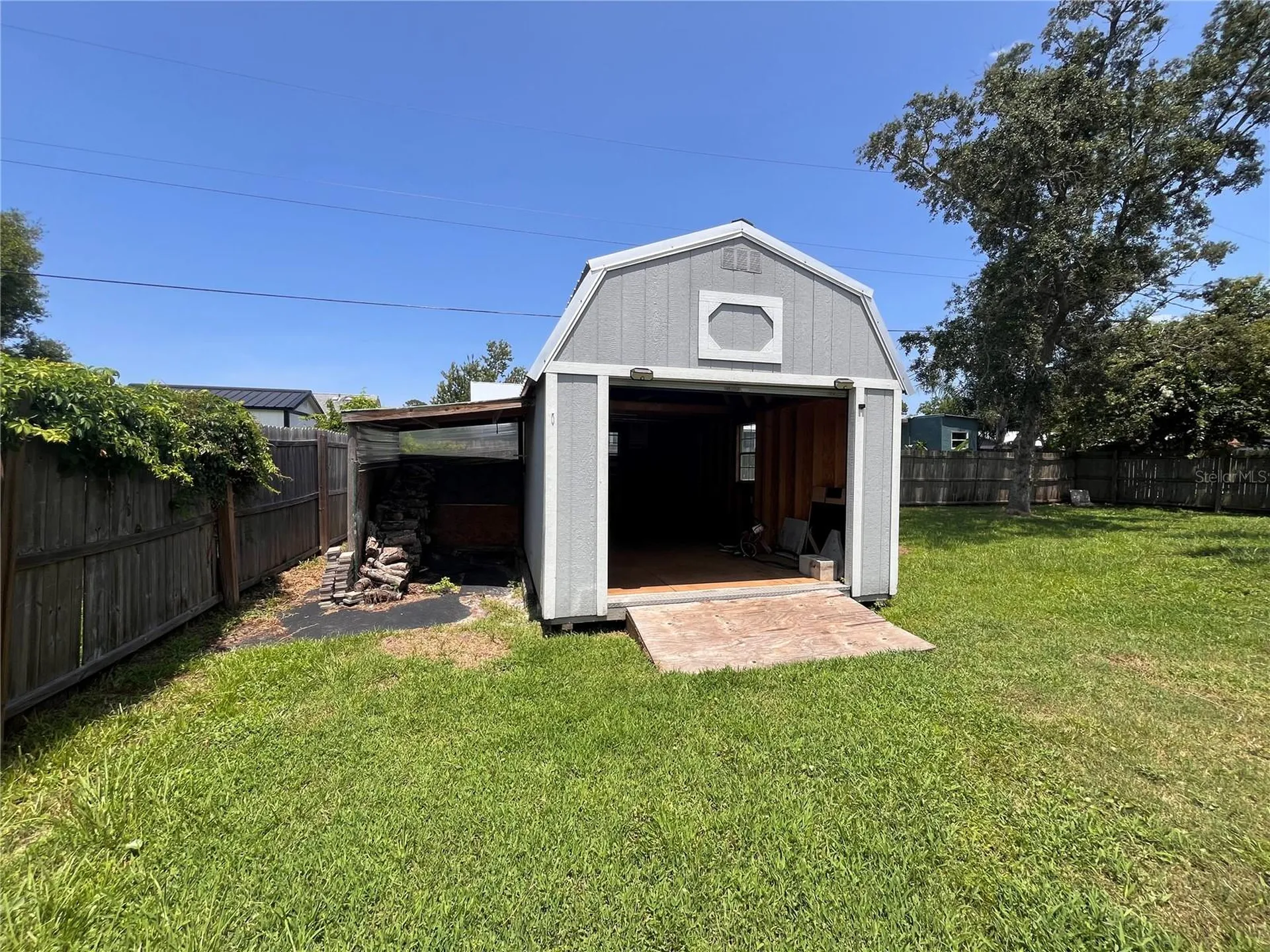 2511 Milton Avenue New Smyrna Beach FL 32168