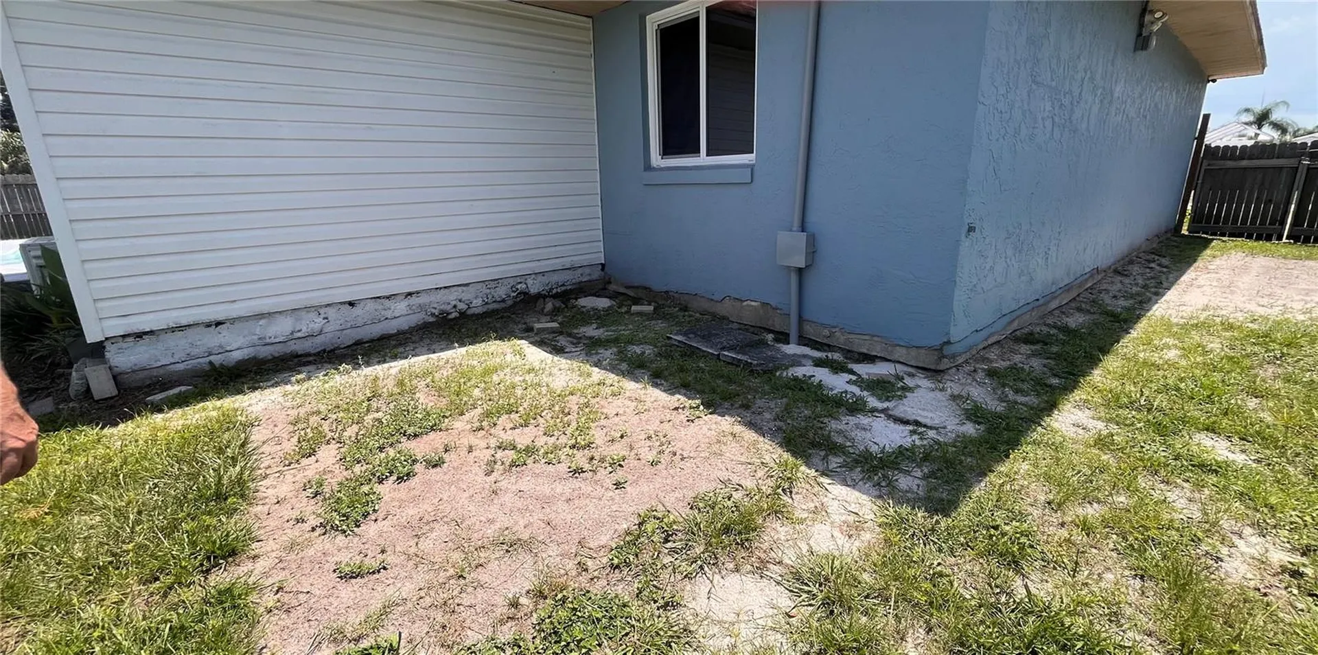2511 Milton Avenue New Smyrna Beach FL 32168