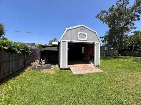 2511 Milton Avenue New Smyrna Beach FL 32168
