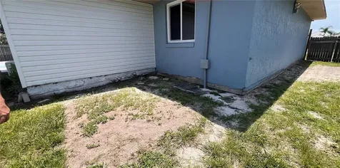 2511 Milton Avenue New Smyrna Beach FL 32168
