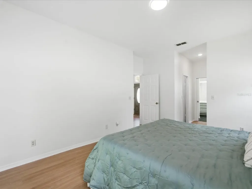 4617 Debbie Lane Lutz FL 33559