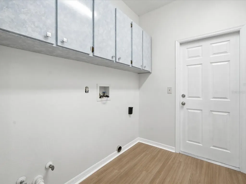 4617 Debbie Lane Lutz FL 33559