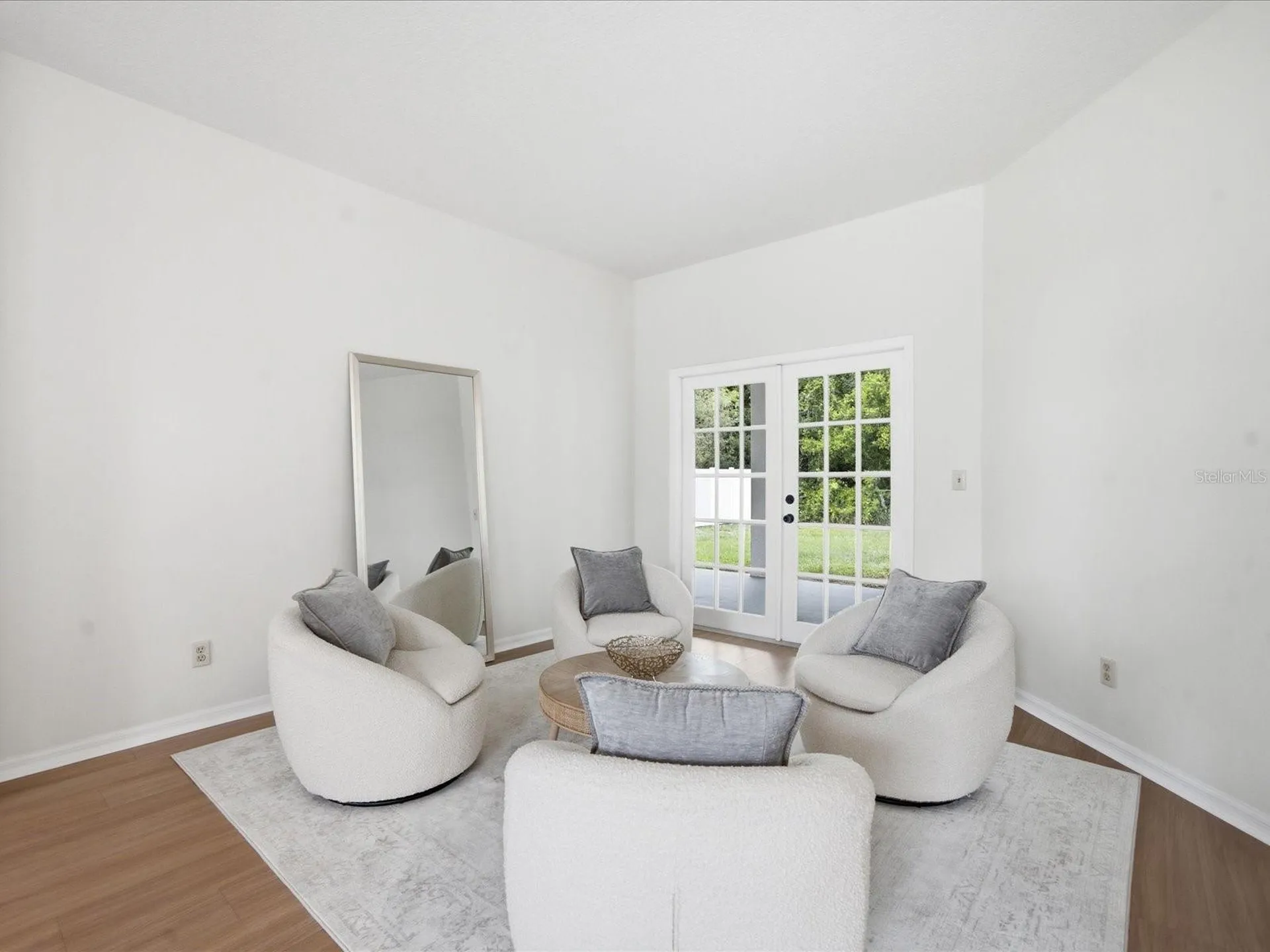 4617 Debbie Lane Lutz FL 33559