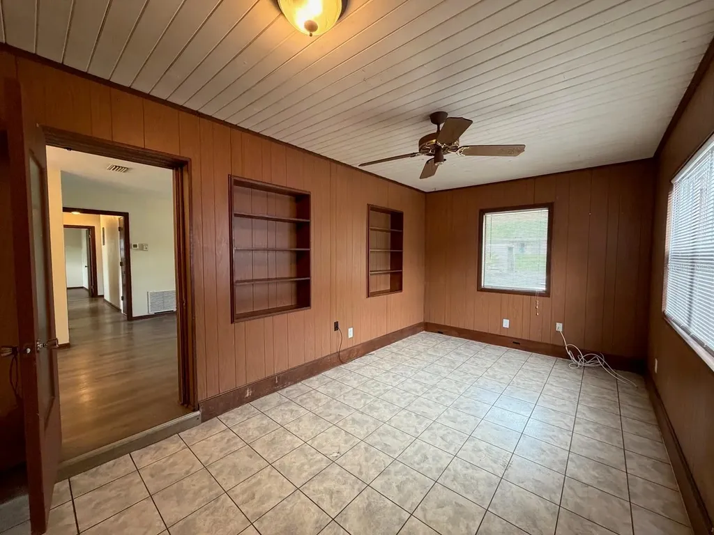 901 NE 23rd Street Gainesville FL 32641