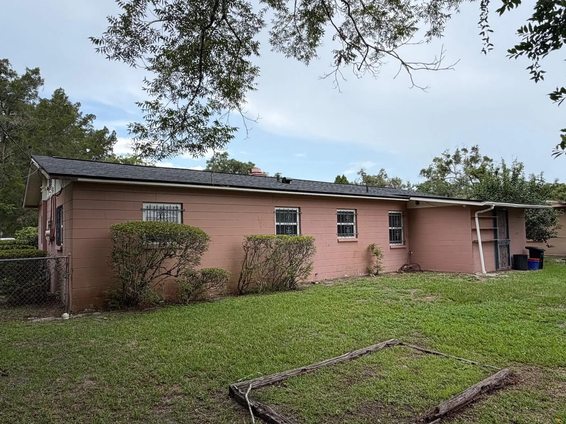901 NE 23rd Street Gainesville FL 32641