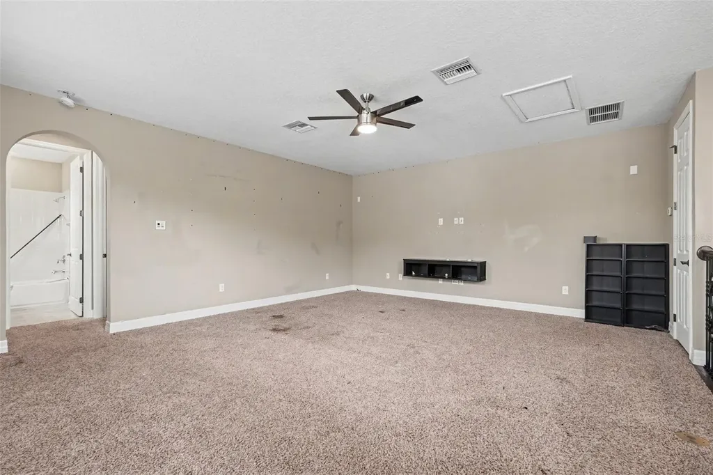 31957 Mardelle Place Wesley Chapel FL 33543