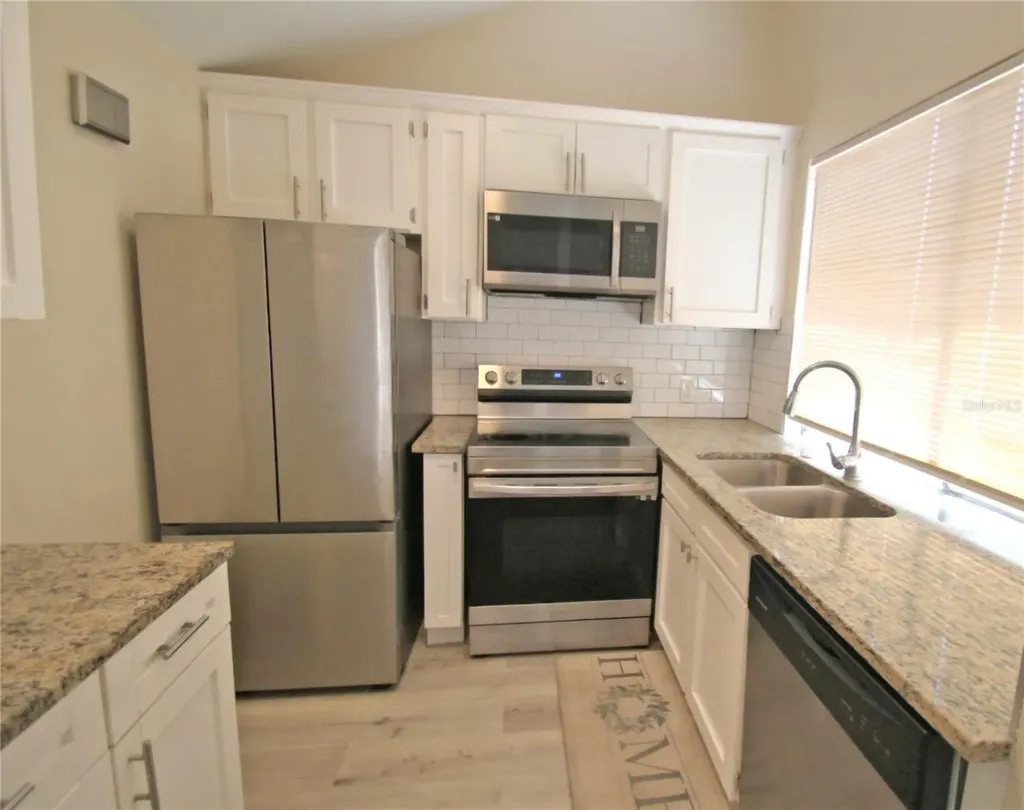 12217 Saddle Strap Row Hudson FL 34667