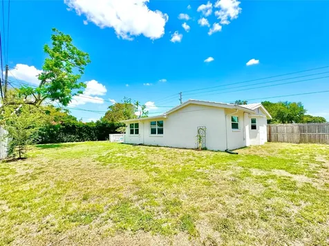 3300 58th Street N St Petersburg FL 33710