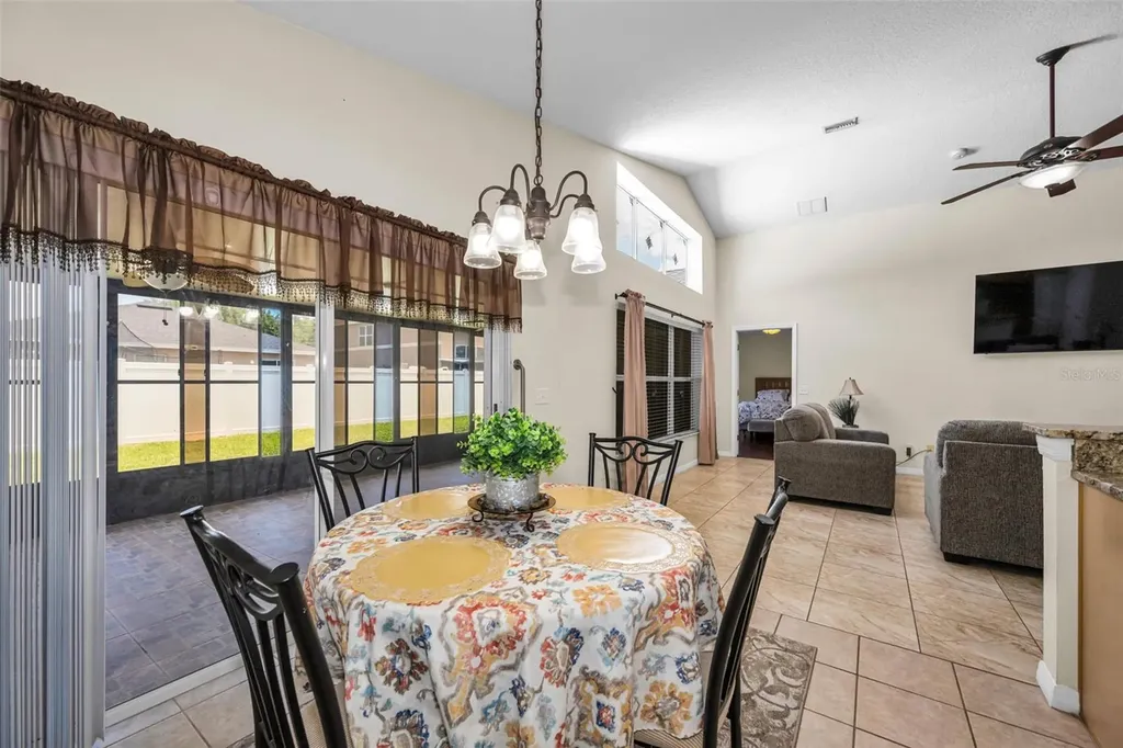 6549 Crescent Loop Winter Haven FL 33884