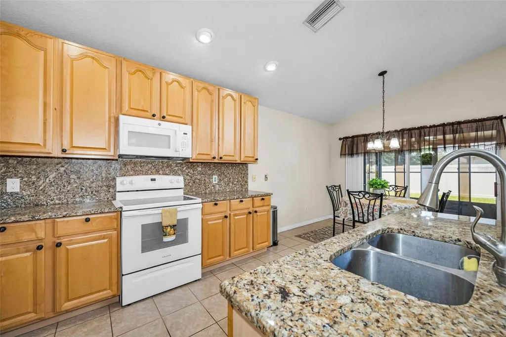 6549 Crescent Loop Winter Haven FL 33884