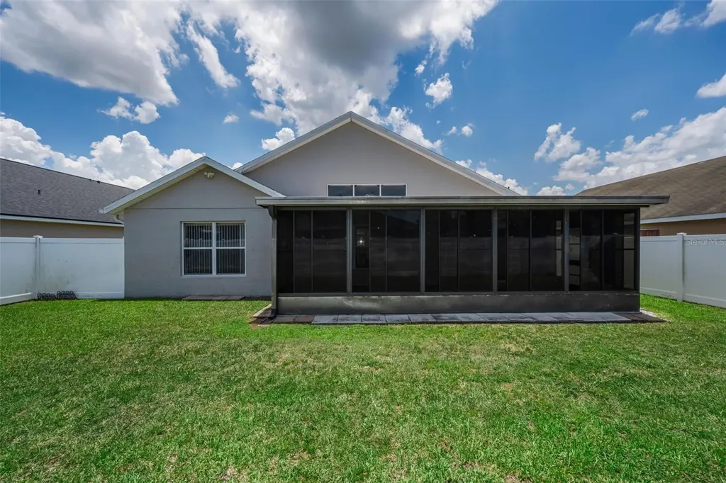 6549 Crescent Loop Winter Haven FL 33884