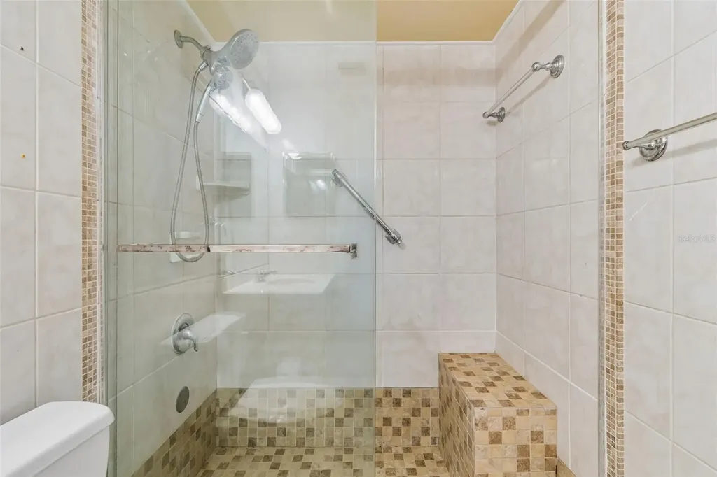 2438 Enterprise Road Clearwater FL 33763