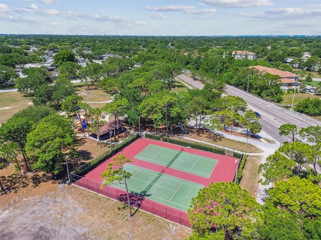 2438 Enterprise Road Clearwater FL 33763