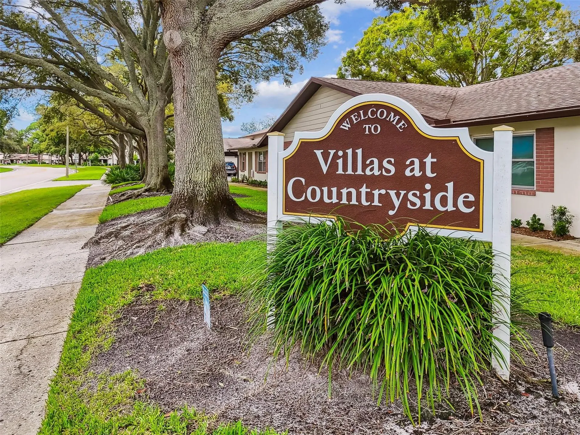 2438 Enterprise Road Clearwater FL 33763