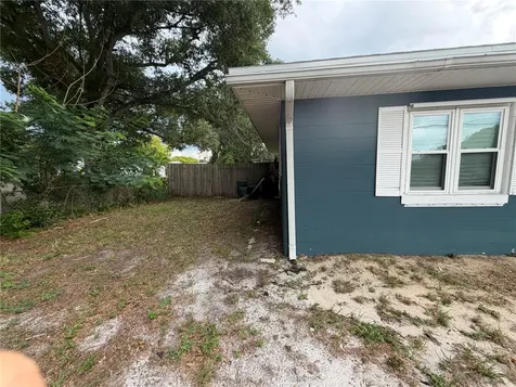 105 Lake Sears Drive Winter Haven FL 33880