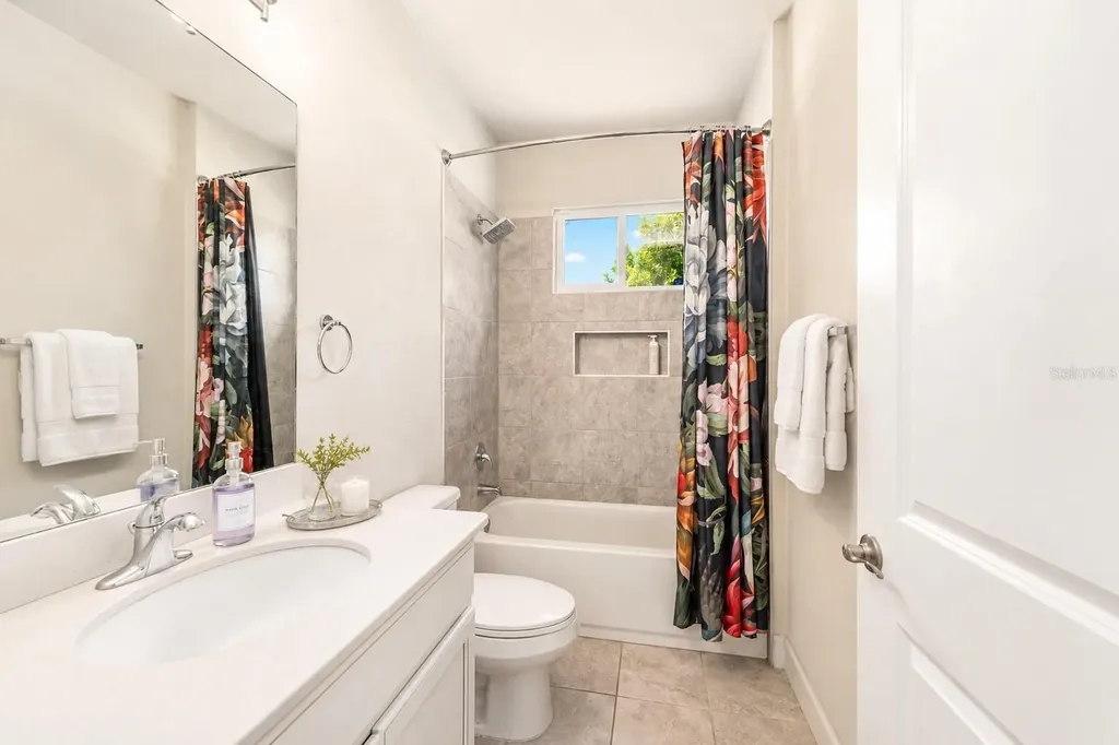 6640 SW Lugano Court Gainesville FL 32608