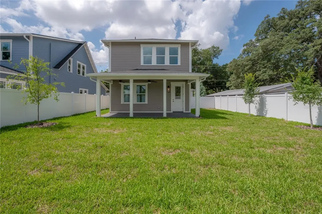 1222 E Chelsea Street Tampa FL 33603