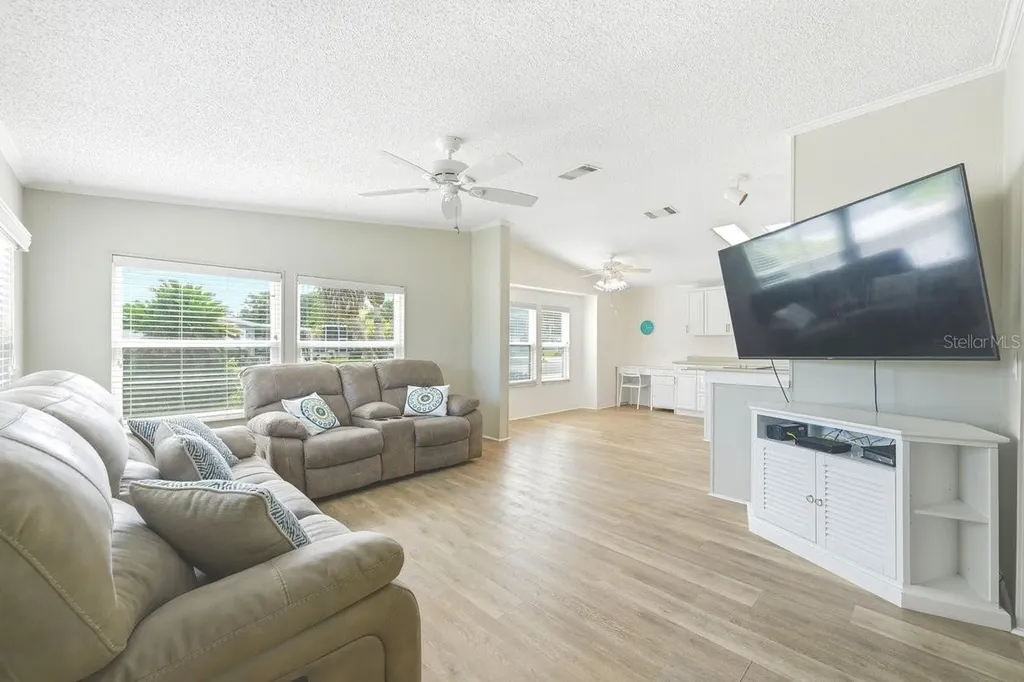 304 Portside Lane Edgewater FL 32141