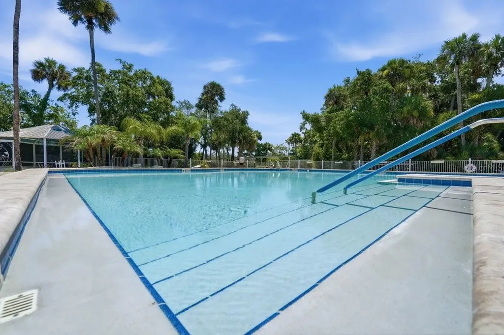 304 Portside Lane Edgewater FL 32141