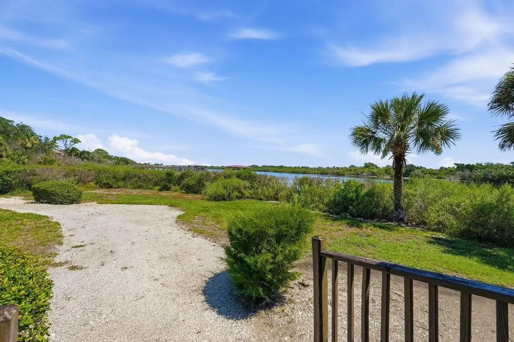 304 Portside Lane Edgewater FL 32141