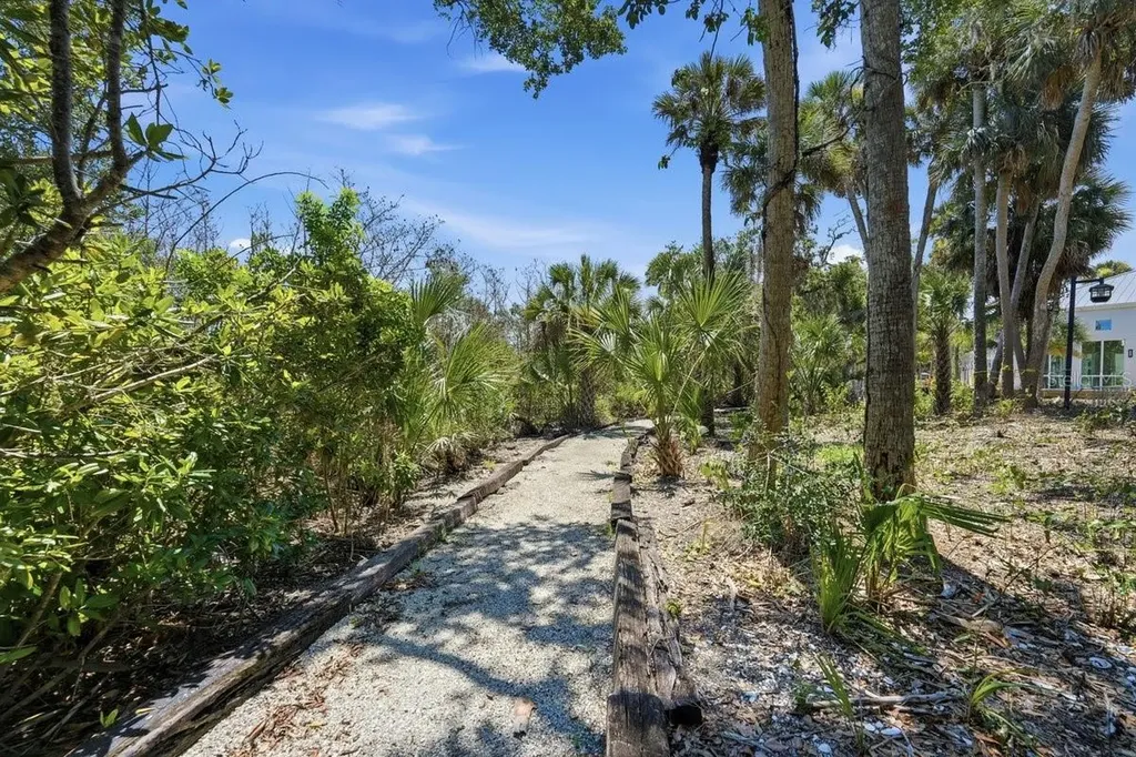 304 Portside Lane Edgewater FL 32141