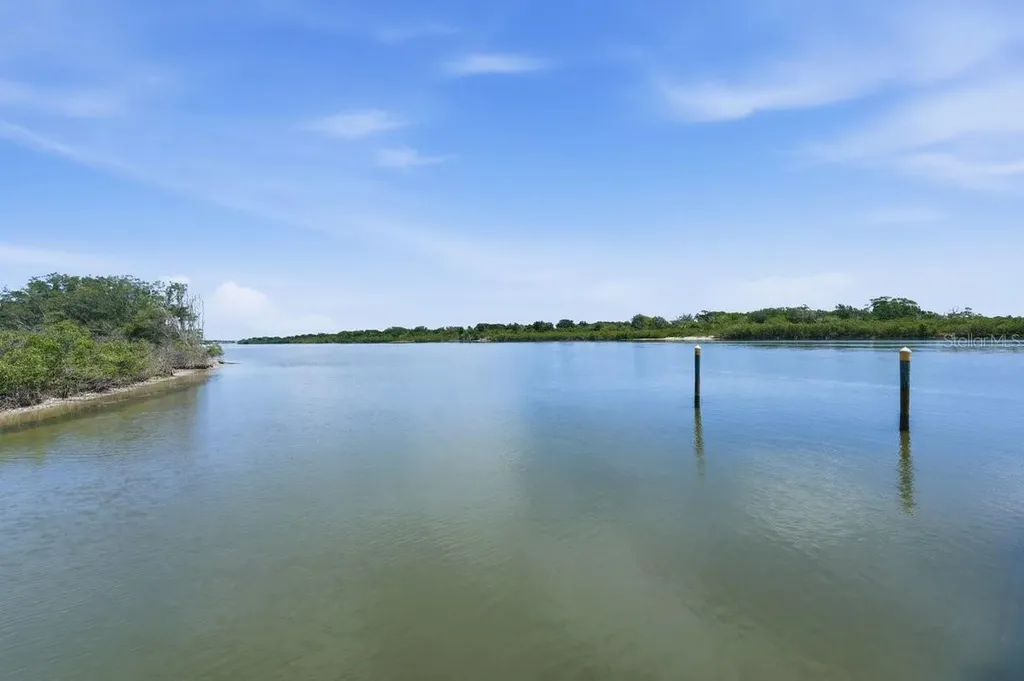 304 Portside Lane Edgewater FL 32141