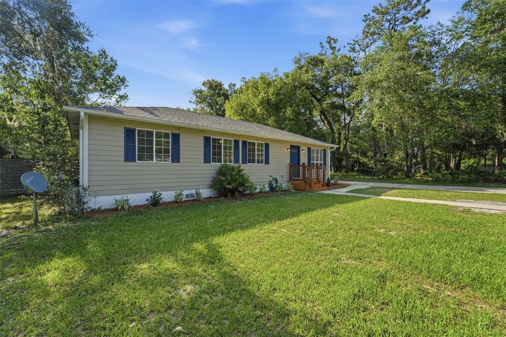 451 S Blue Lake Avenue Deland FL 32724