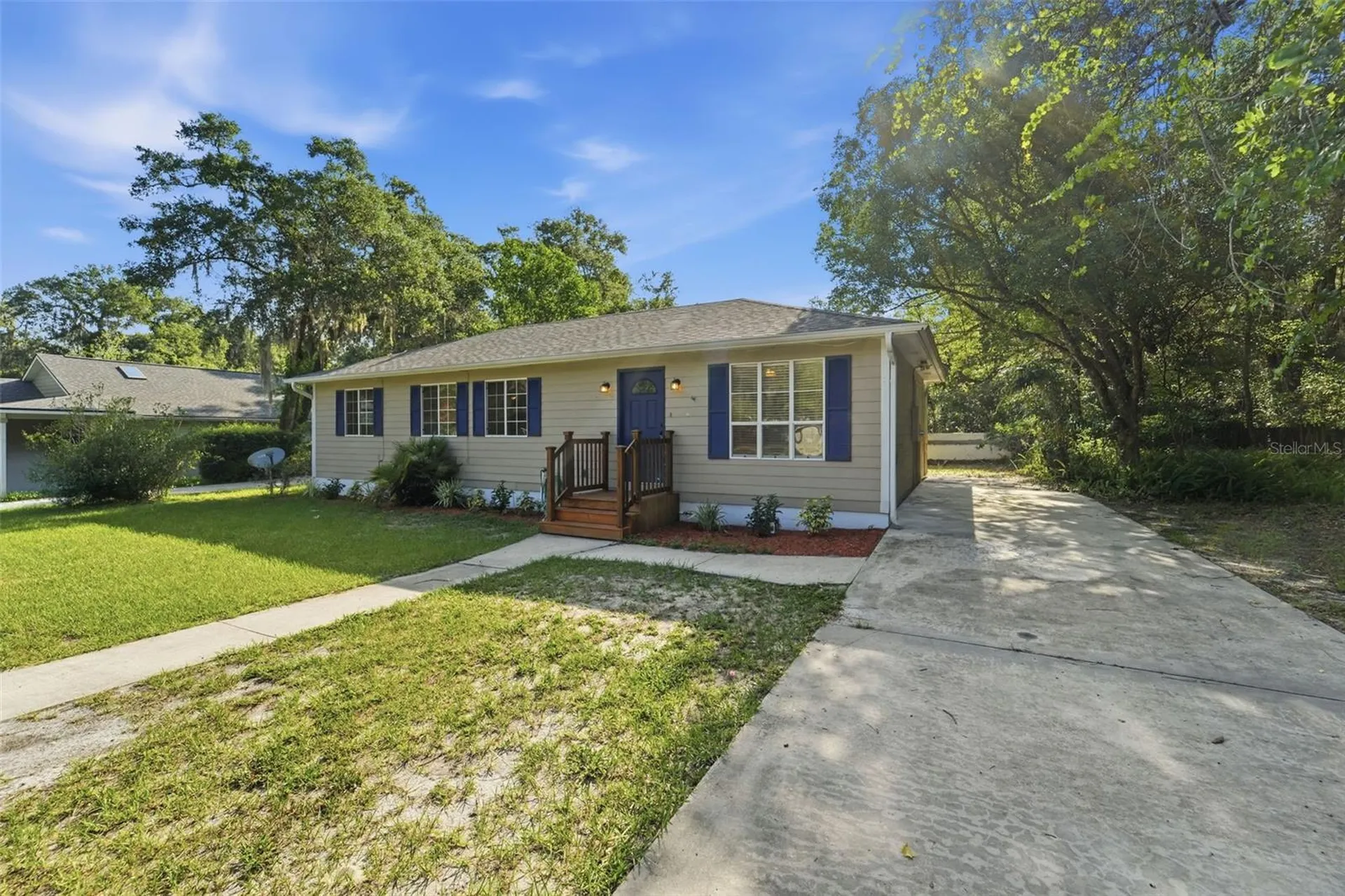 451 S Blue Lake Avenue Deland FL 32724