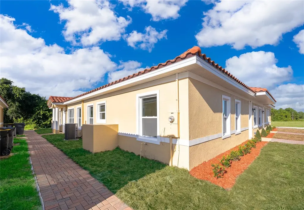 1657 Cumin Drive Kissimmee FL 34759