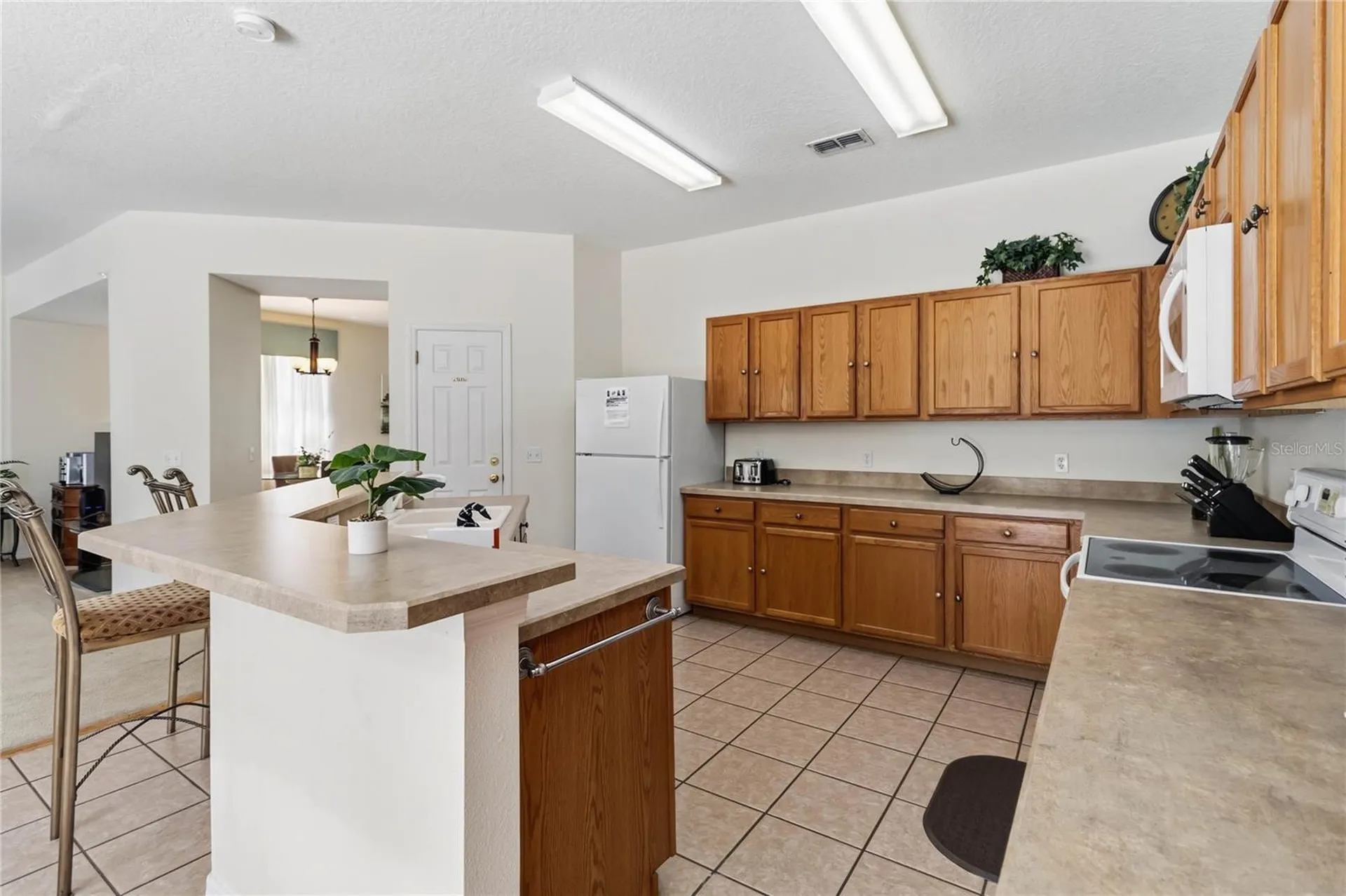 103 Bay Leaf Lane Davenport FL 33896