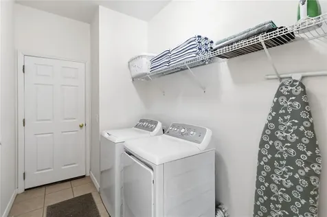 103 Bay Leaf Lane Davenport FL 33896
