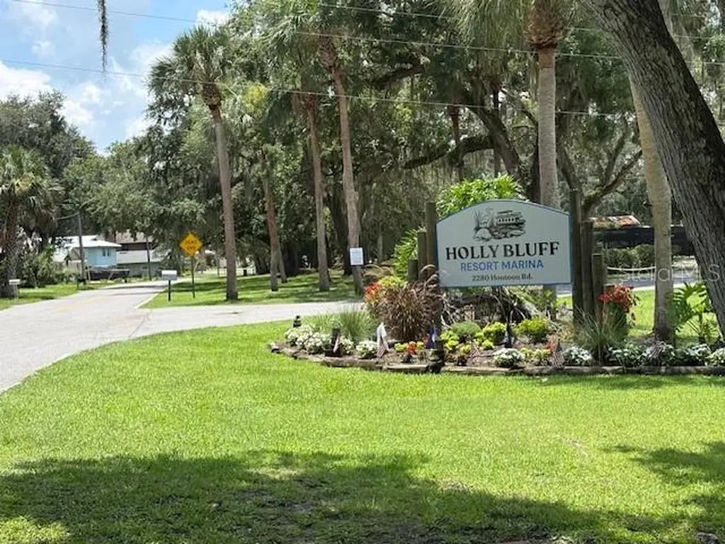 2263 Hontoon Road Deland FL 32720