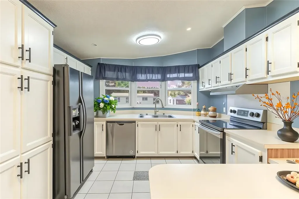 2510 Island Oaks E Lakeland FL 33805