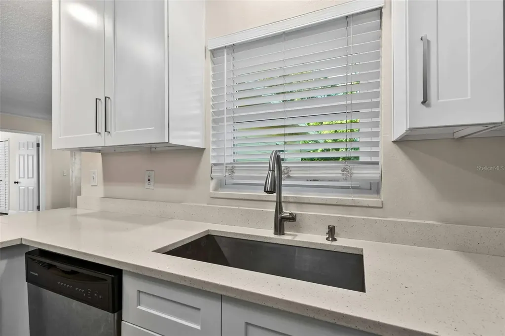 10016 Bridlewood Avenue Orlando FL 32825
