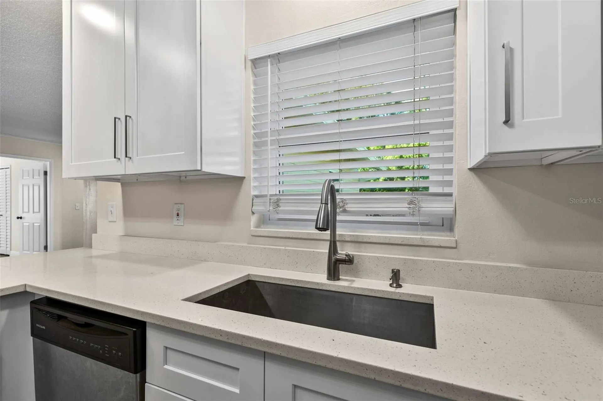 10016 Bridlewood Avenue Orlando FL 32825