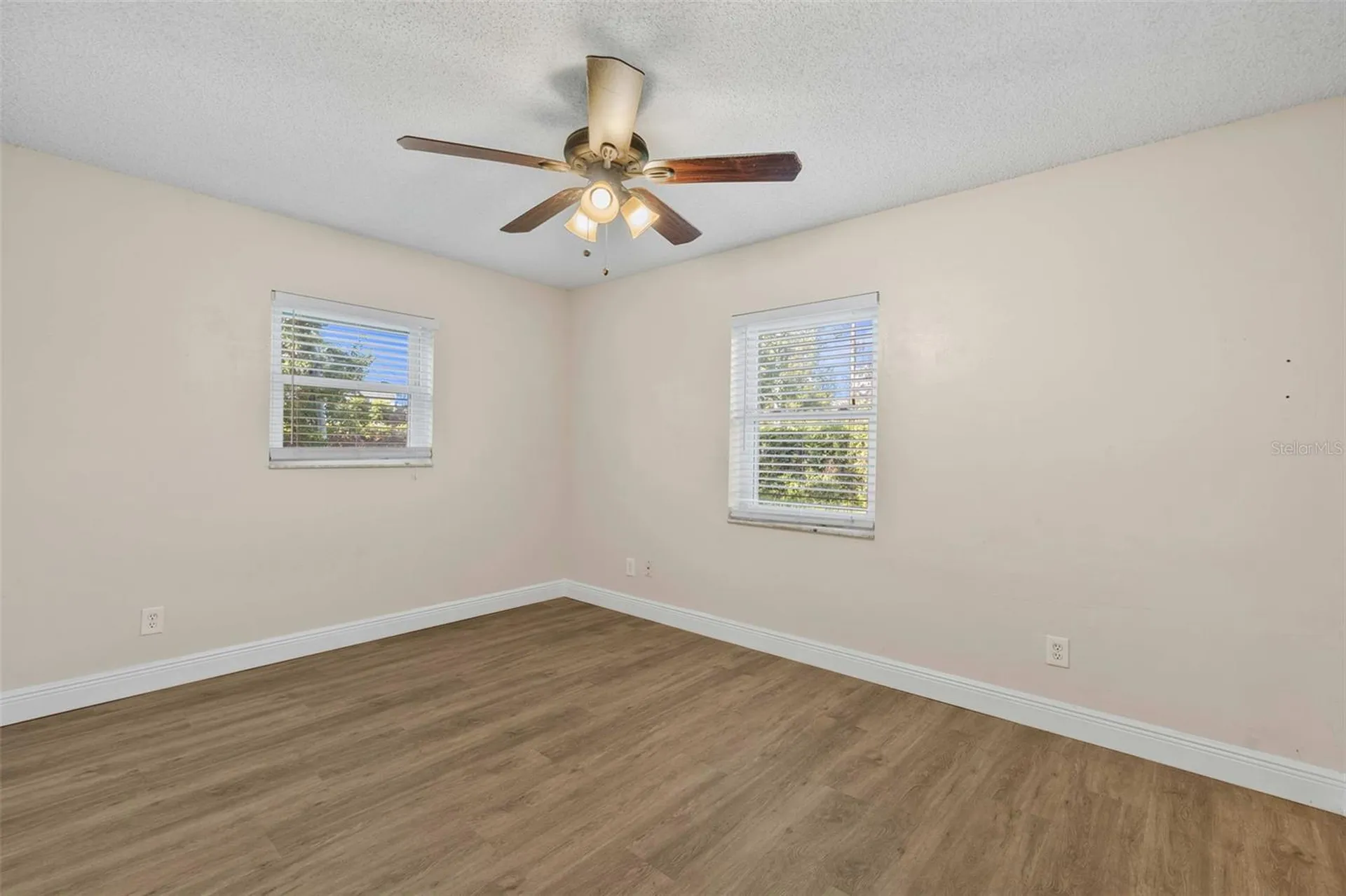 10016 Bridlewood Avenue Orlando FL 32825