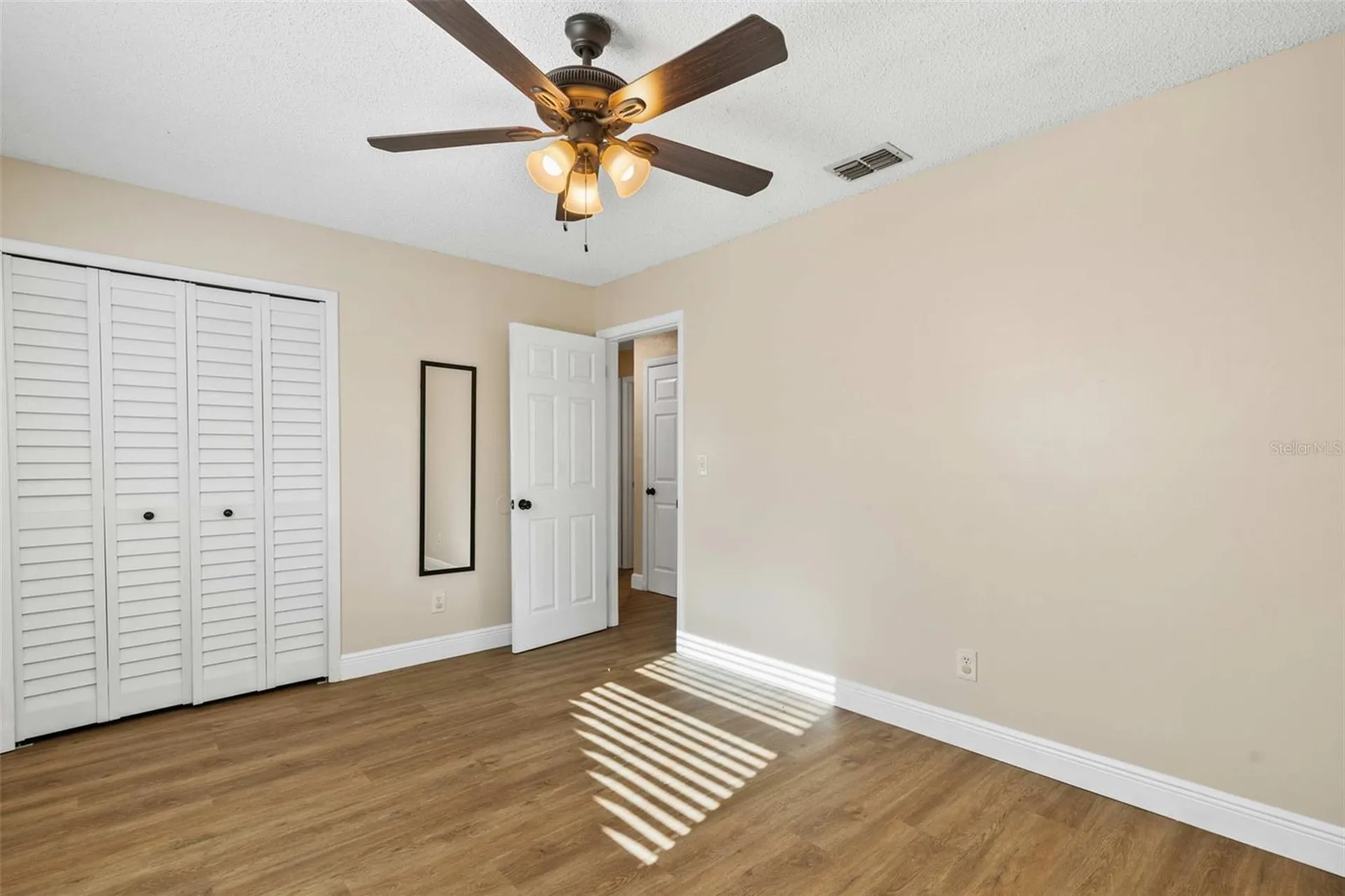 10016 Bridlewood Avenue Orlando FL 32825