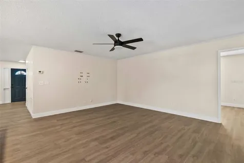 10016 Bridlewood Avenue Orlando FL 32825