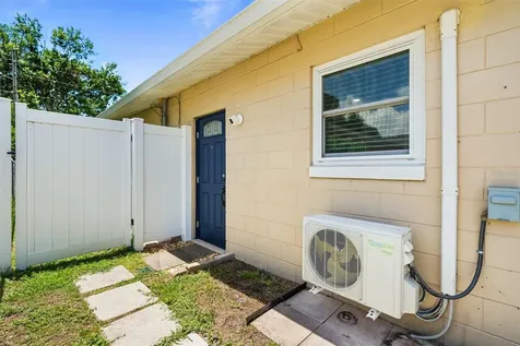10016 Bridlewood Avenue Orlando FL 32825