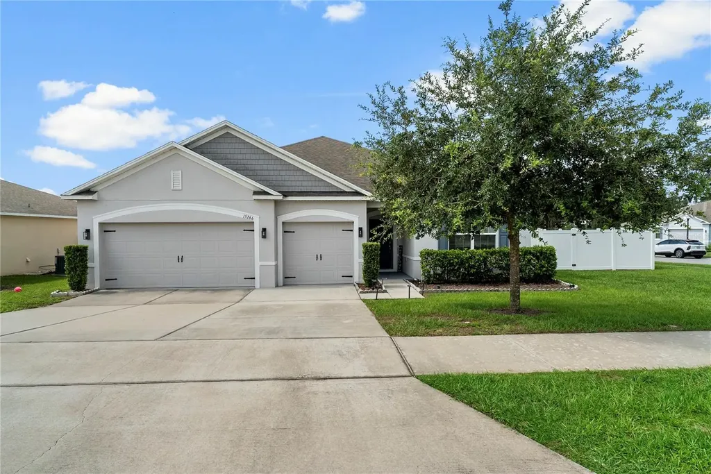 15266 Aquarius Way Mascotte FL 34753