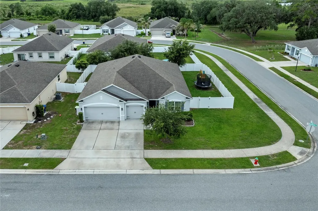 15266 Aquarius Way Mascotte FL 34753