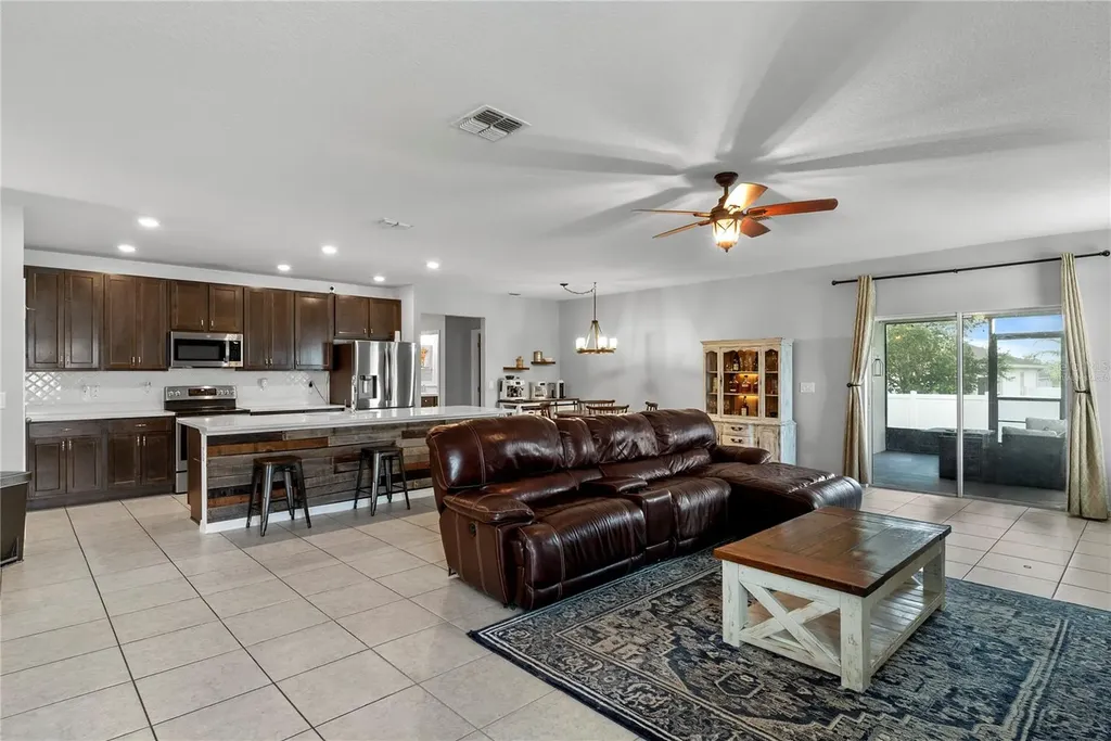 15266 Aquarius Way Mascotte FL 34753