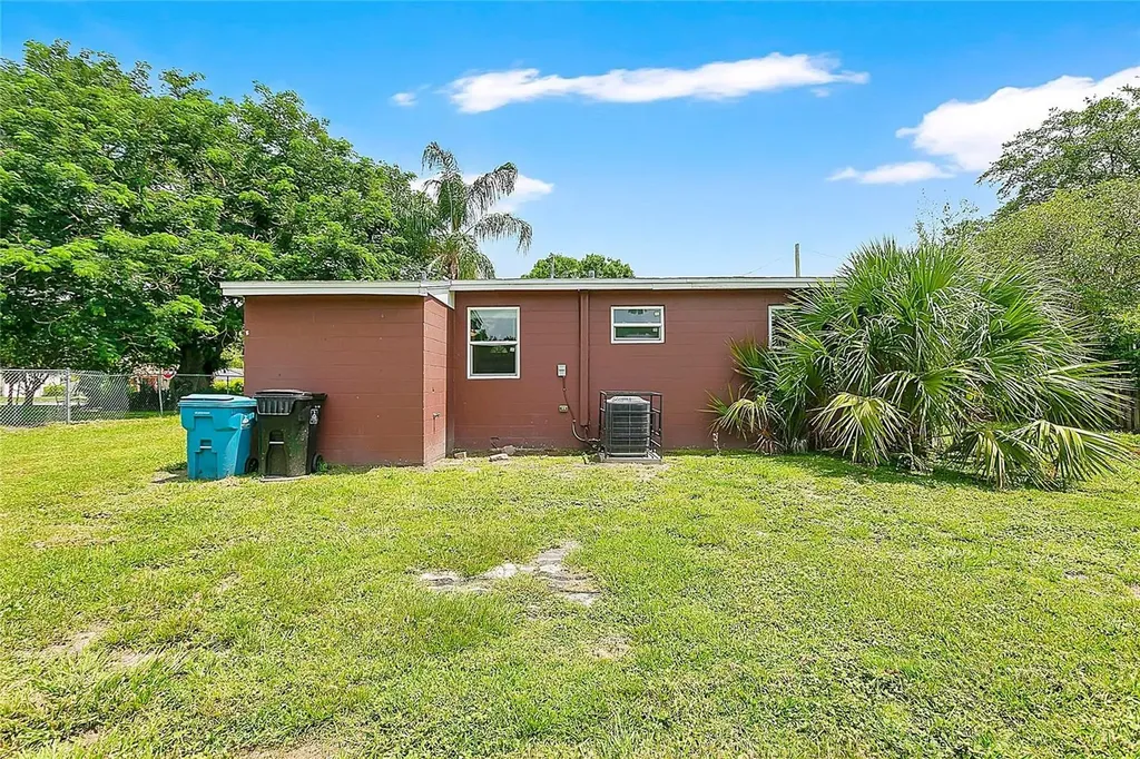 3824 Johnson Street Orlando FL 32805