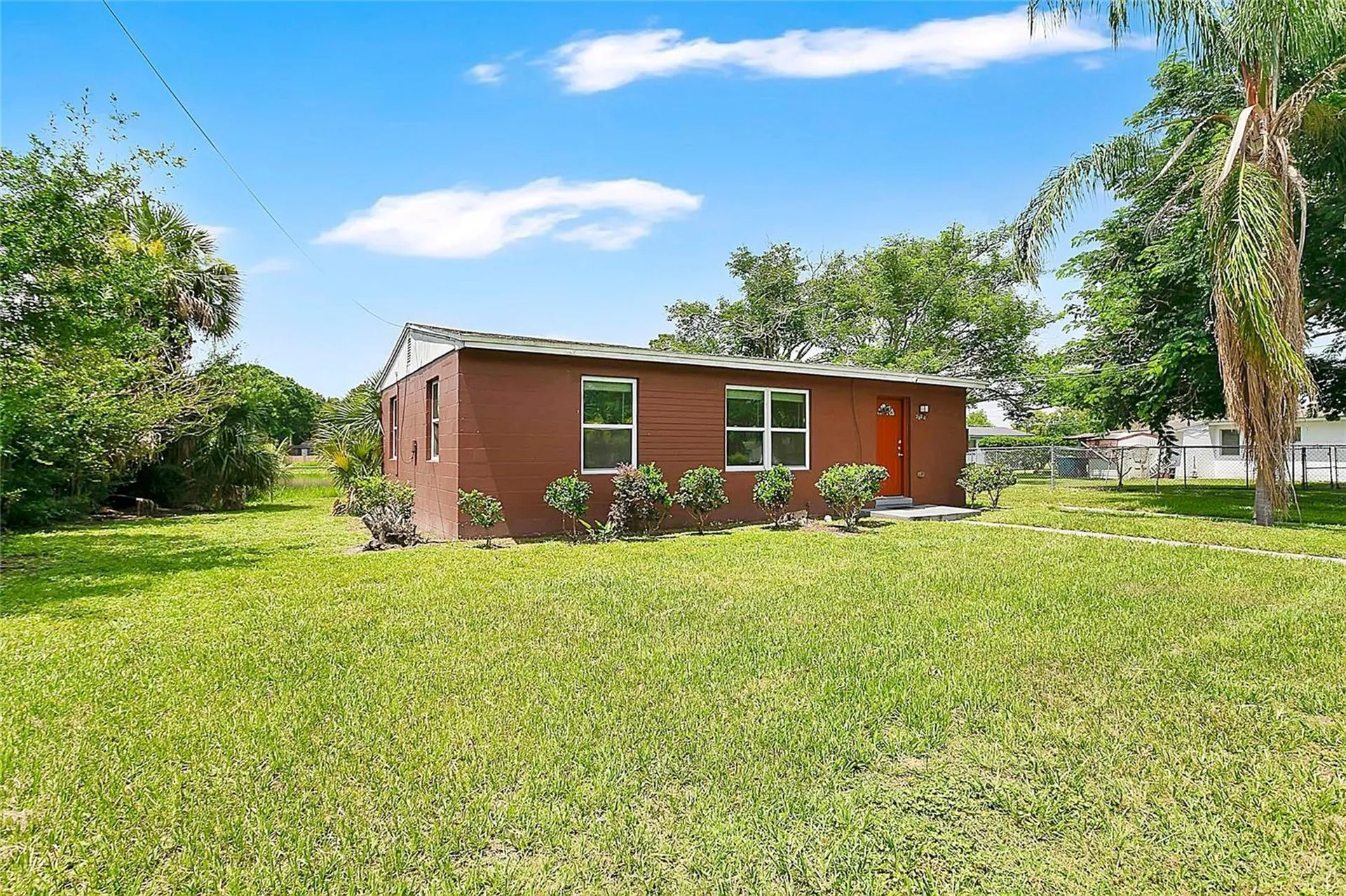 3824 Johnson Street Orlando FL 32805