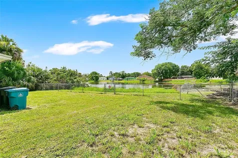 3824 Johnson Street Orlando FL 32805